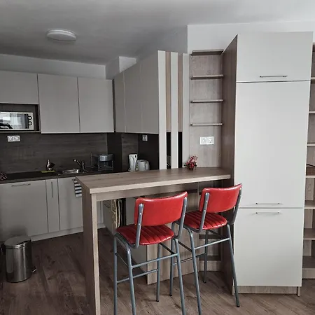 Апартамент Predela With *